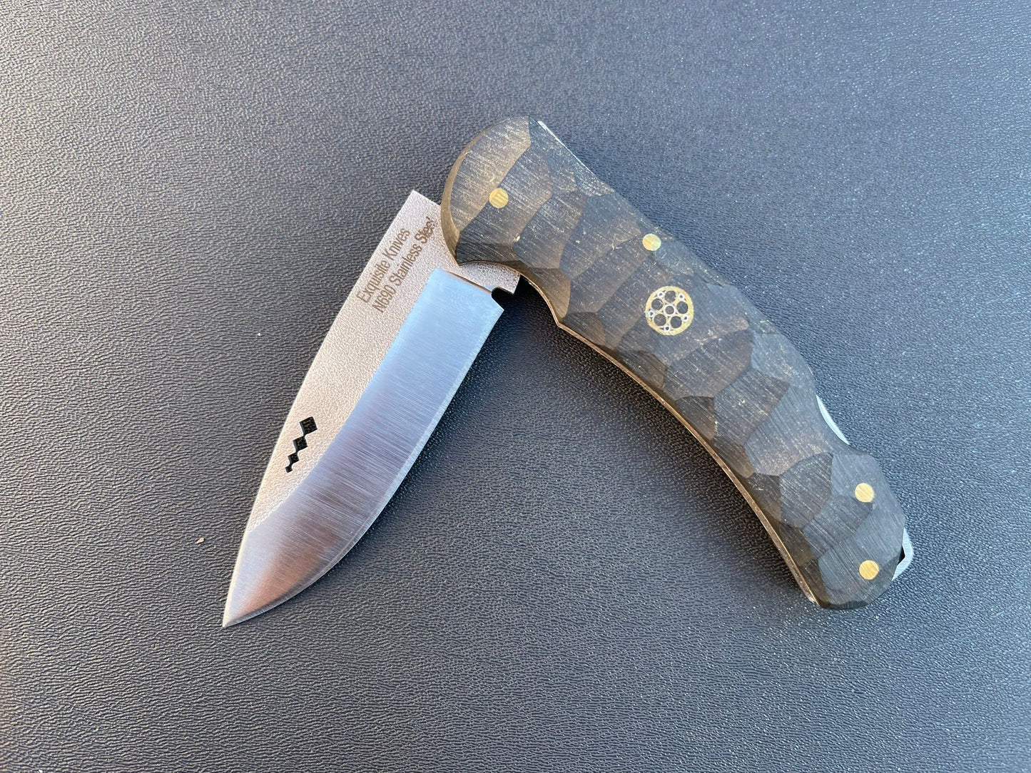 18.5CM ROCK PATTERN HANDLE FOLDING KNIFE