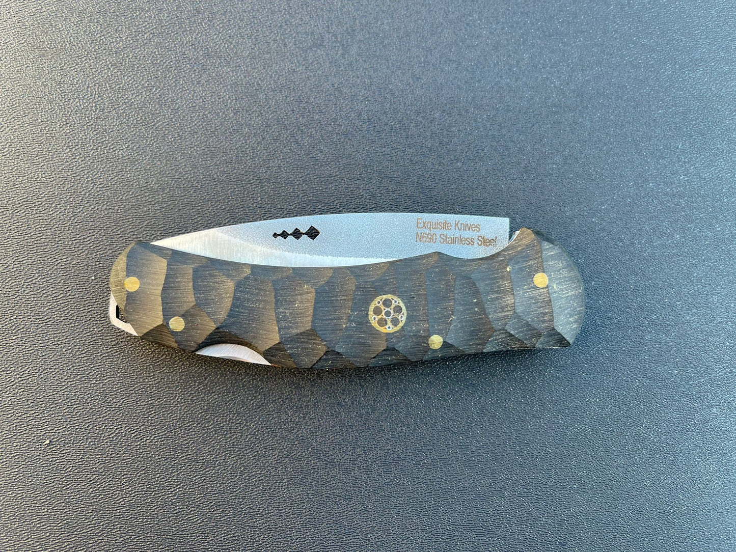 18.5CM ROCK PATTERN HANDLE FOLDING KNIFE